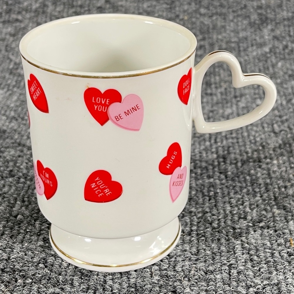 * Vintage Lefton China Heart Love Coffee/Tea Mug